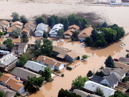 Flood water engulfs Colorado Homes