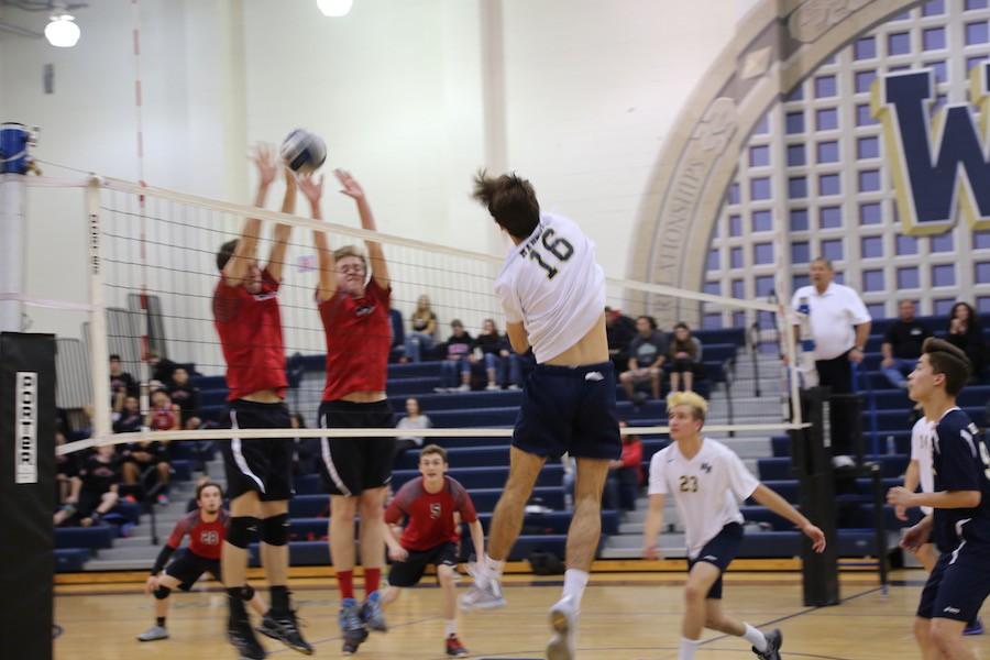 Boys Volleyball crushes Hart