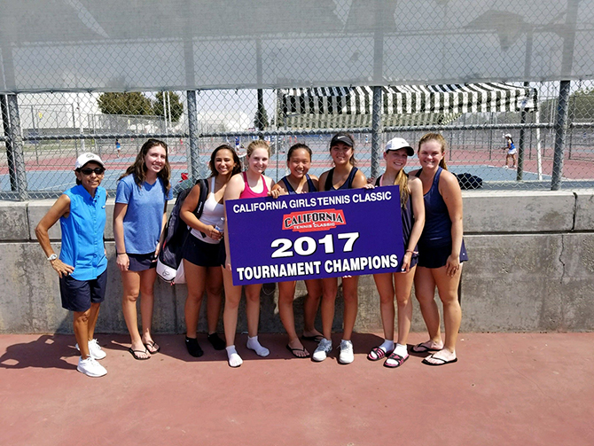 Girls Tennis Wins at Clovis