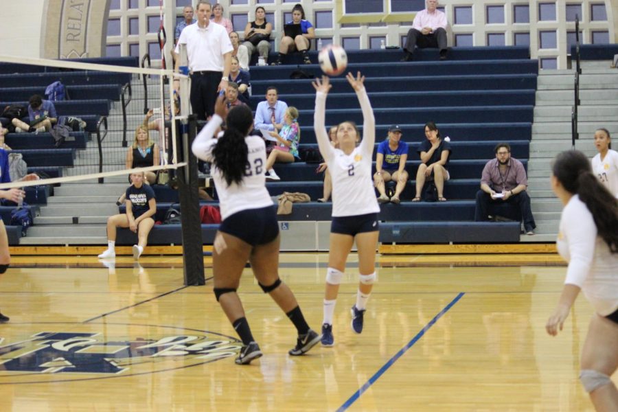 West Ranch Girls Volleyball Falls Against Stockdale 3-1
