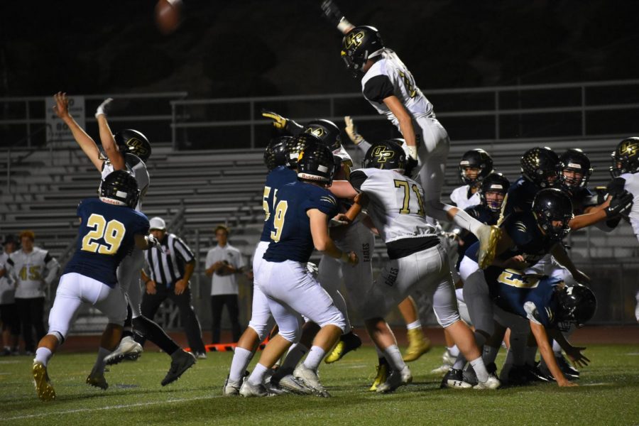 West Ranch Football Wins the Homecoming Game With Three Clicks of the Heel