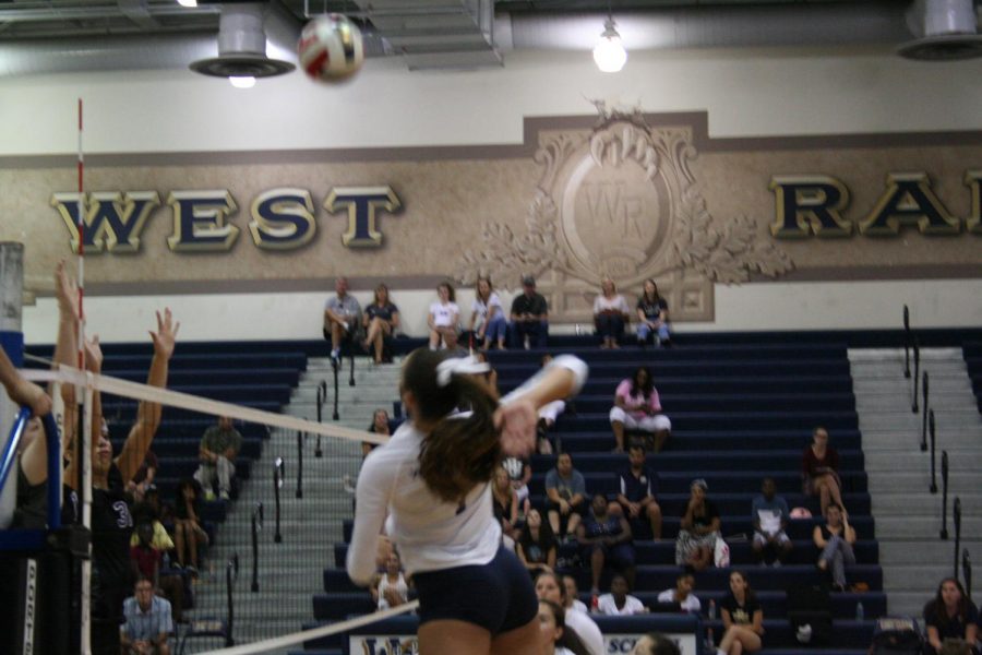 West Ranch volleyball swept in tough loss to valencia