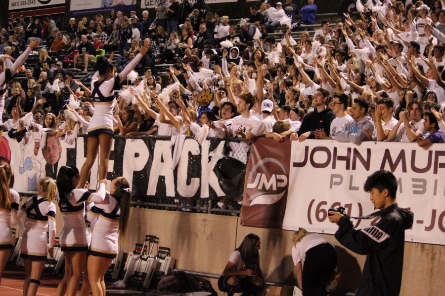 West Ranch football loses tough game to Hart