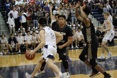 Boys Basketball crushes Golden Valley