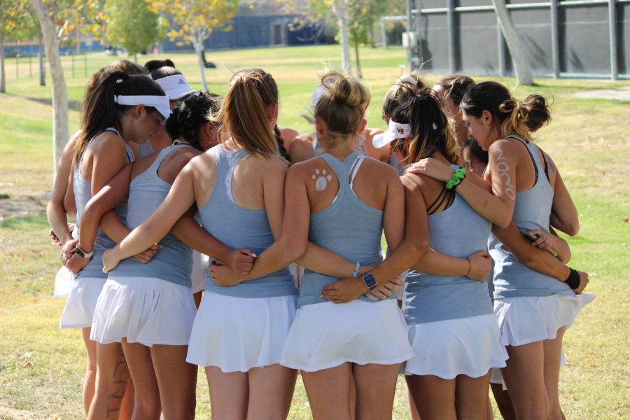 Varsity Girls Tennis Beats Valencia after a Heartfelt Senior Night