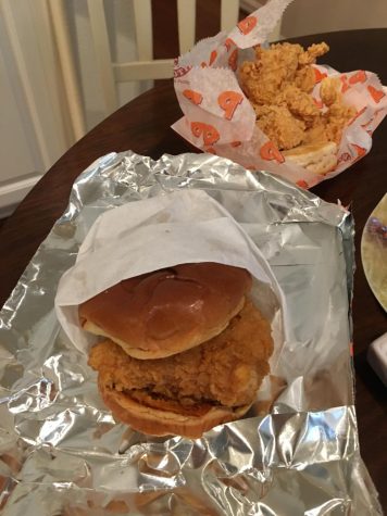 Popeyes v. Chick-Fil-A: Spicy Chicken Sandwich Review